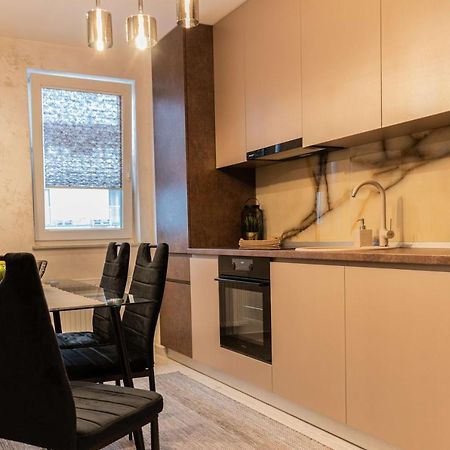 Apartment Alios Lux Braşov Buitenkant foto