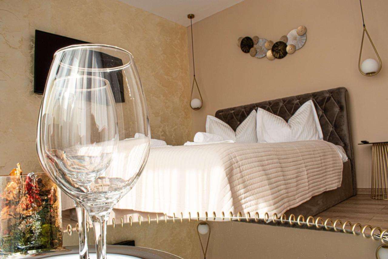 Apartment Alios Lux Braşov Buitenkant foto