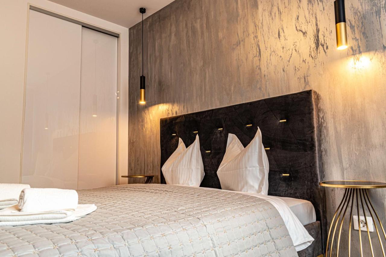 Apartment Alios Lux Braşov Buitenkant foto