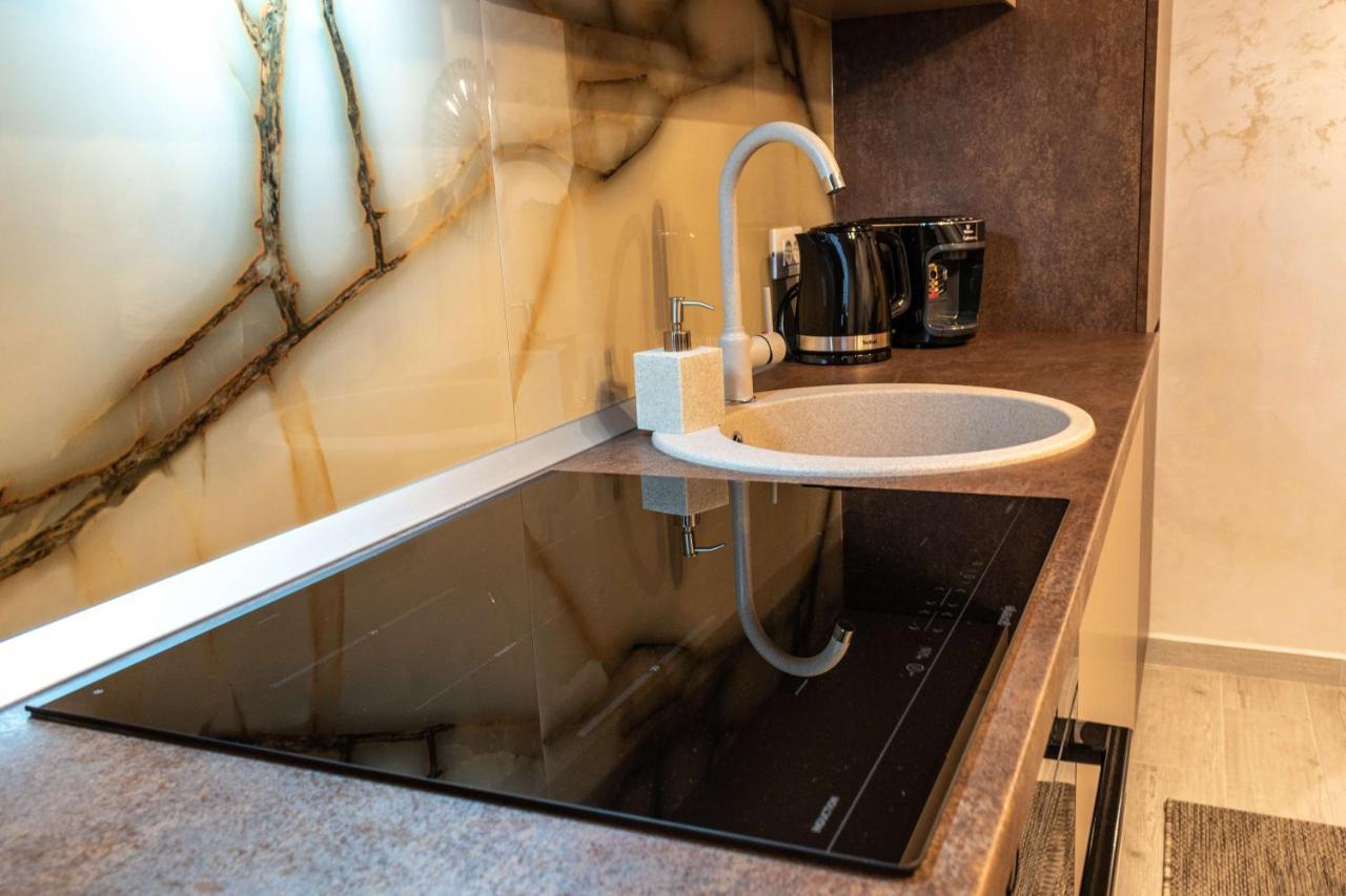 Apartment Alios Lux Braşov Buitenkant foto